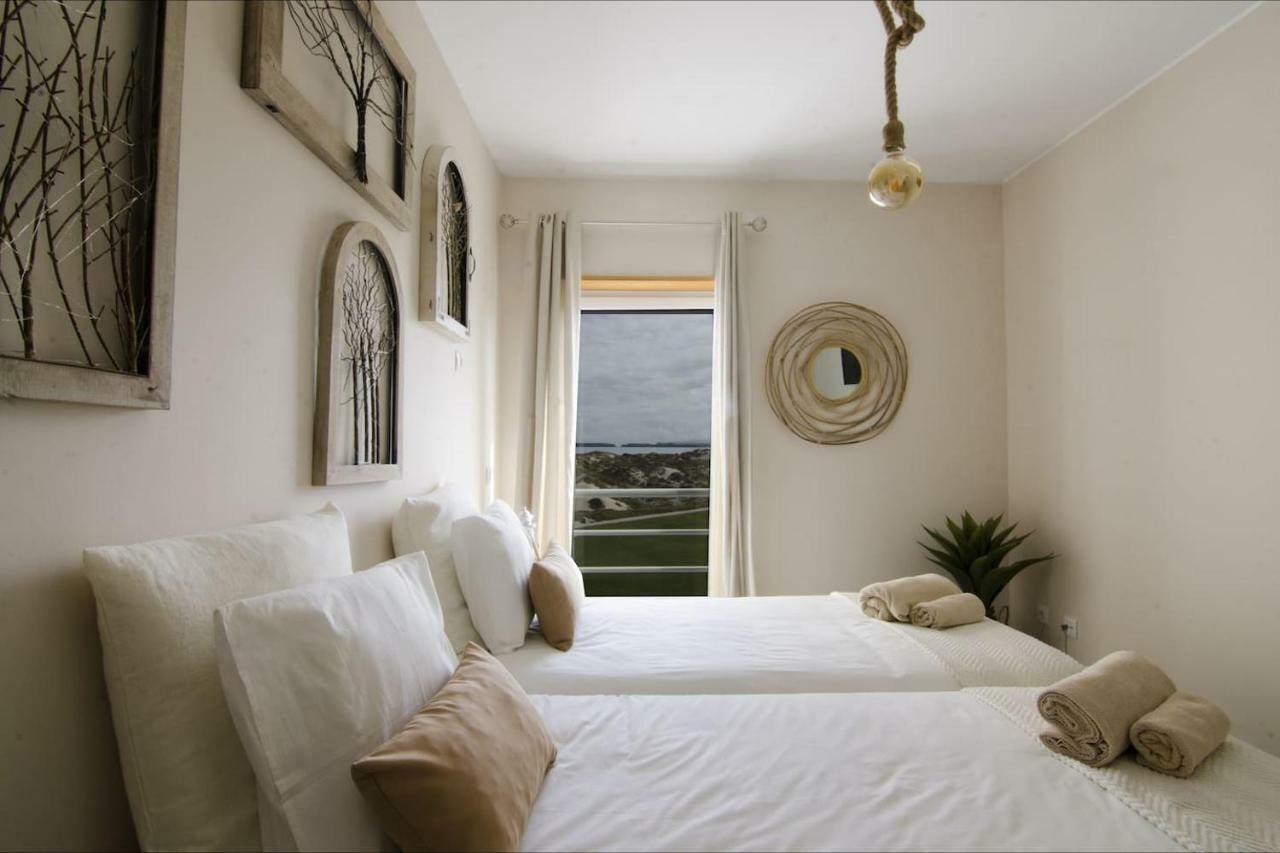 Baywatch Beach House Peniche Apartment Exterior photo